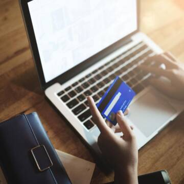 Українці зможуть керувати рахунками з різних банків в одному застосунку