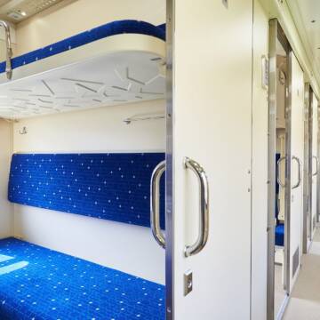 «Укрзалізниця» збільшила кількість поїздів із жіночими купе