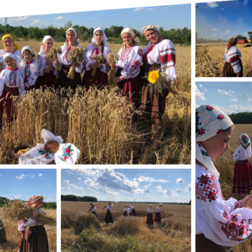 Культура й традиції: у Великих Крушлинцях провели обрядове дійство українського народу
