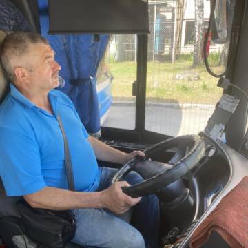 Вінницька транспортна компанія набирає водіїв і ділиться історіями кращих працівників