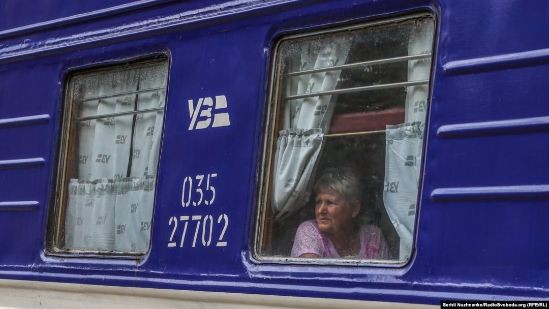 Знеструмлення та затримка поїздів: наслідки ворожої атаки на Вінницьку область