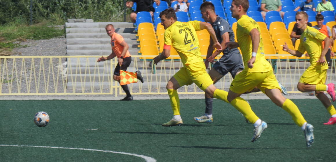 Вінницька Нива програла Атлету
