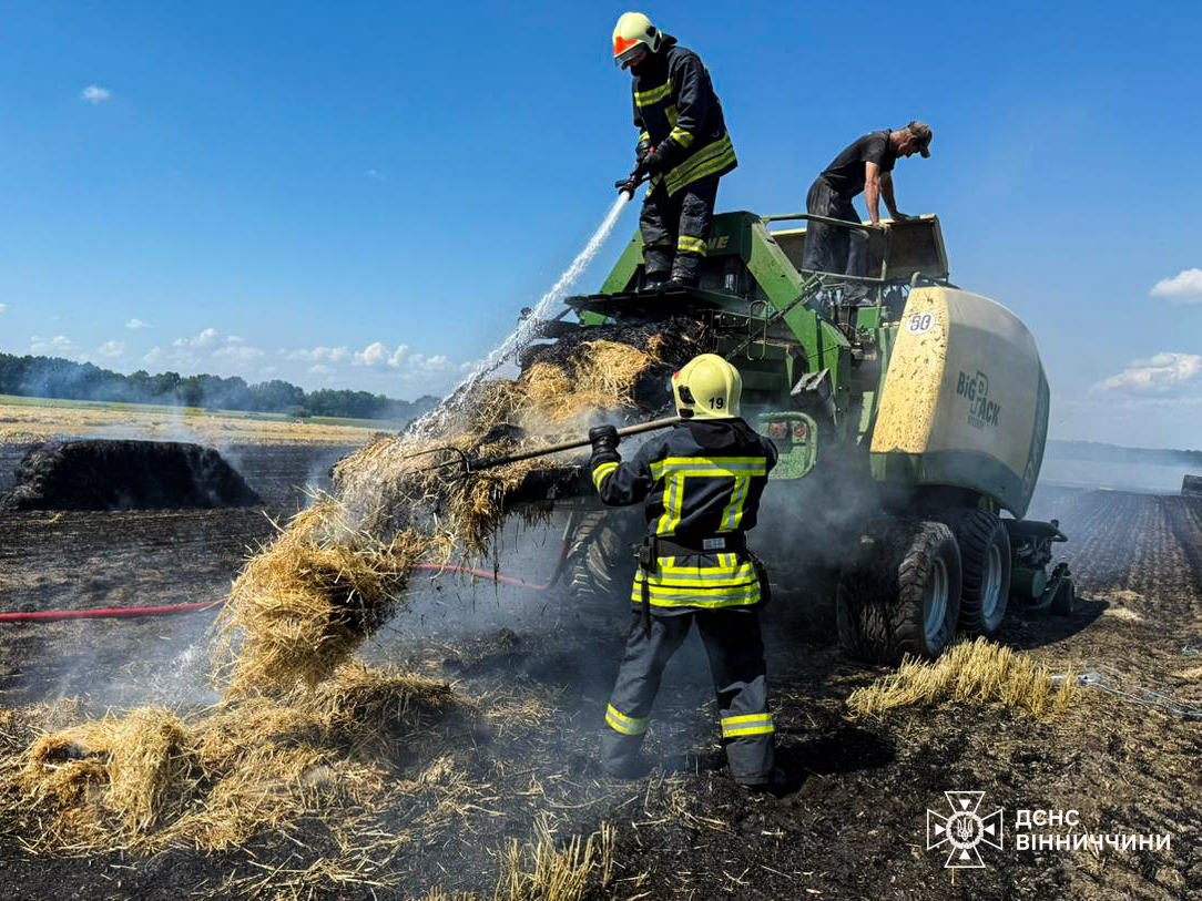 На Вінниччині горіли будинки, стерня та гектари трави