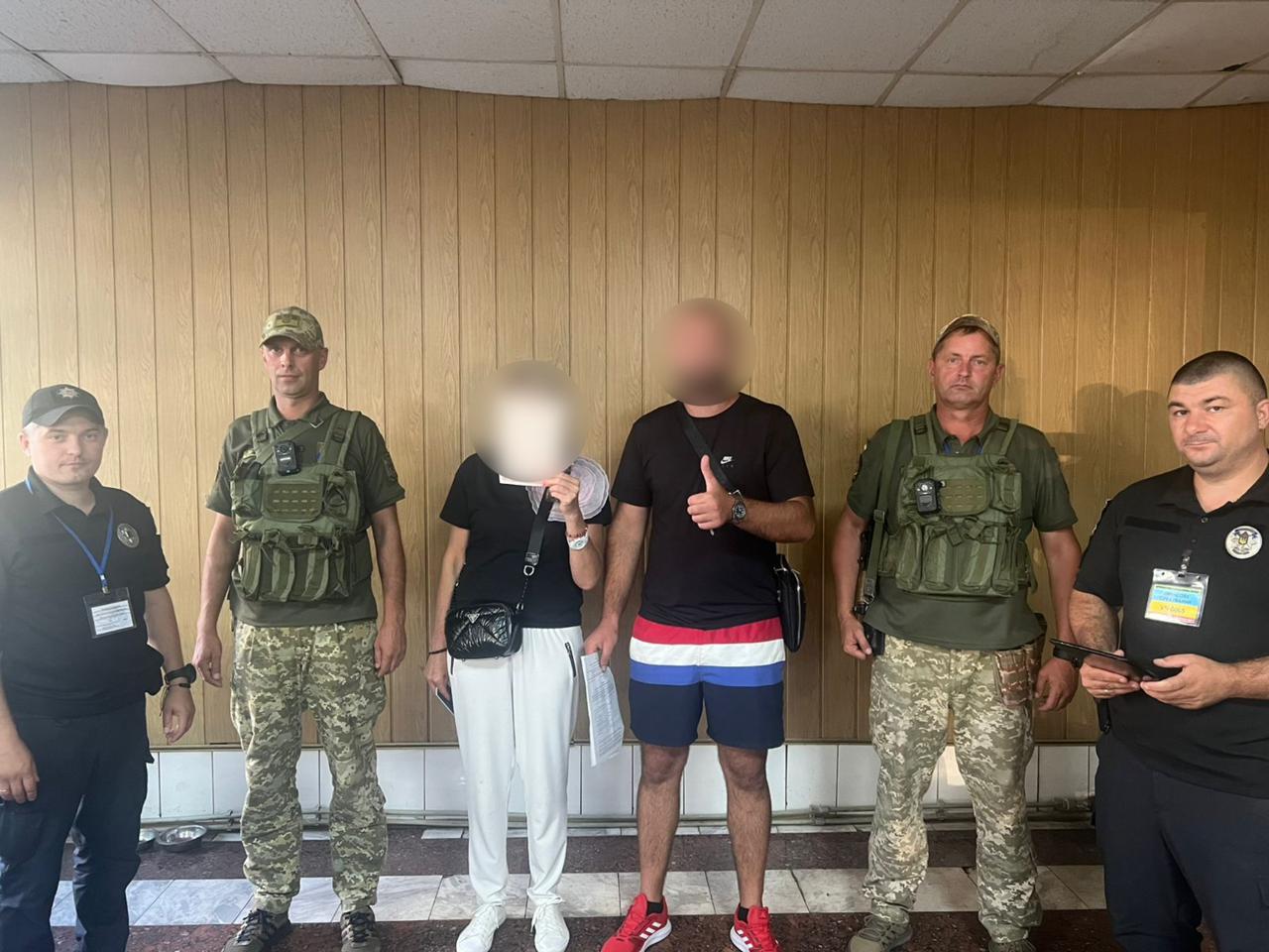 На Фінниччині фіктивне подружжя намагалось виїхати за кордон