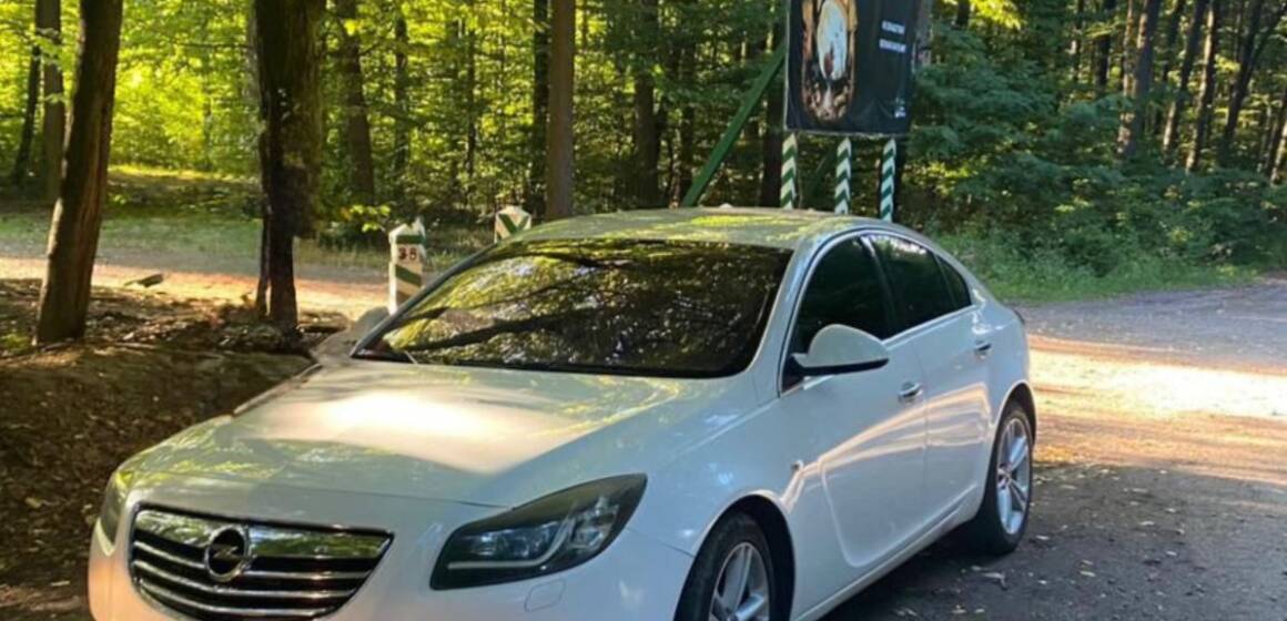 Без прав і з ознаками сп’яніння: на Вінниччині затримали водія Opel