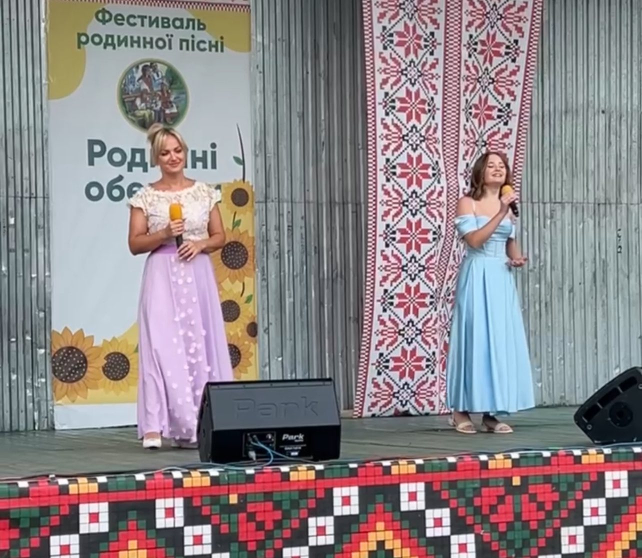 Виступи на сцені у Вінниці під час концерту на площі Водограй