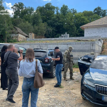 Колишній начальник ДСНС ВІнниччини змушував рятувальників будувати йому будинки