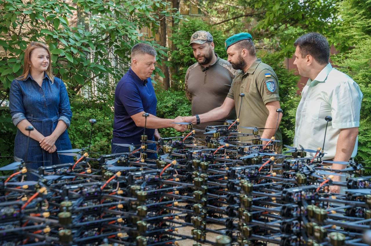 Ще 300 FPV-дронів для захисників передав Міжрегіональний координаційний гуманітарний штаб