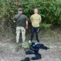 Біля Дністра на Вінниччині затримали молодика з гідрокостюмом та ластами