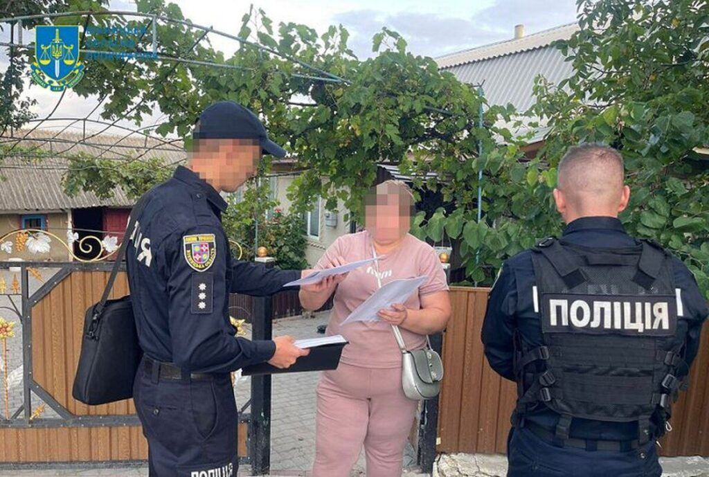 На Вінниччині бухгалтерка сільради три роки дописувала собі зарплату
