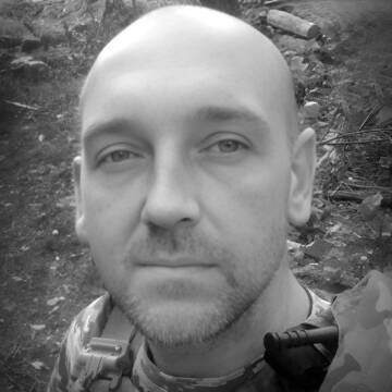 Сьогодні Вінниця  прощається з полеглим оборонцем України Вячеславом Єфременюком
