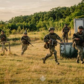 Зеленський нагородив 59-ту окрему штурмову бригаду безпілотних систем із Вінниччини