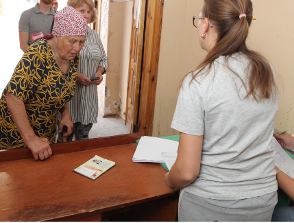 У Вінниці вже роздали 6 тисяч продуктових наборів вразливим групам населення
