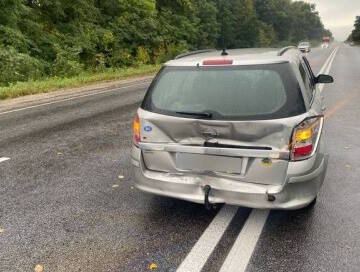 Автомобіль потрепив у аварію у Вінницькій області