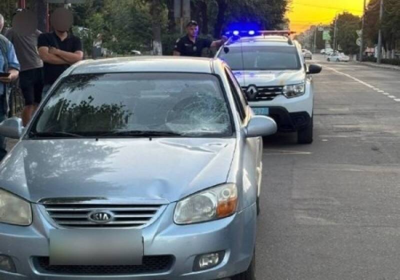 У Тульчині 75-річний водій допустив наїзд на двох підлітків