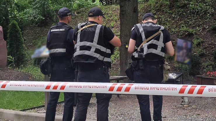 Наруга над пам’яттю: поліція розслідує пошкодження могил на Вінниччині