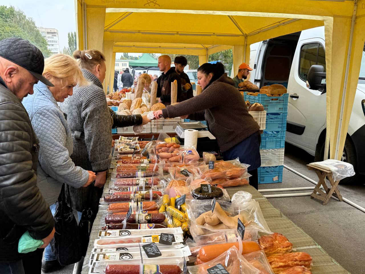У Вінниці відбувся осінній ярмарок: свіжі продукти, крафтові товари та тепла атмосфера (фото)