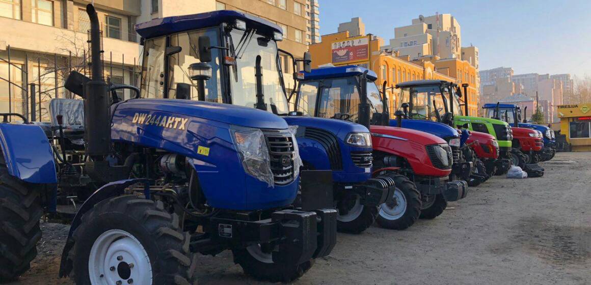 Найпопулярніші мінітрактори в Україні: топ-5 моделей для комунальних служб