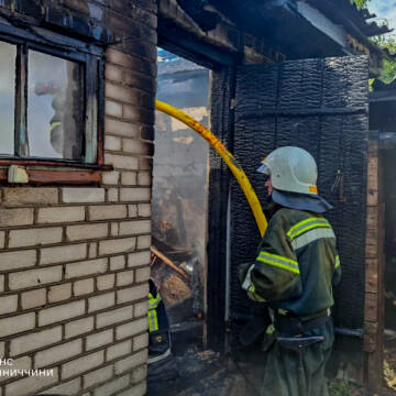 На Вінниччині під час пожежі травмувався чоловік
