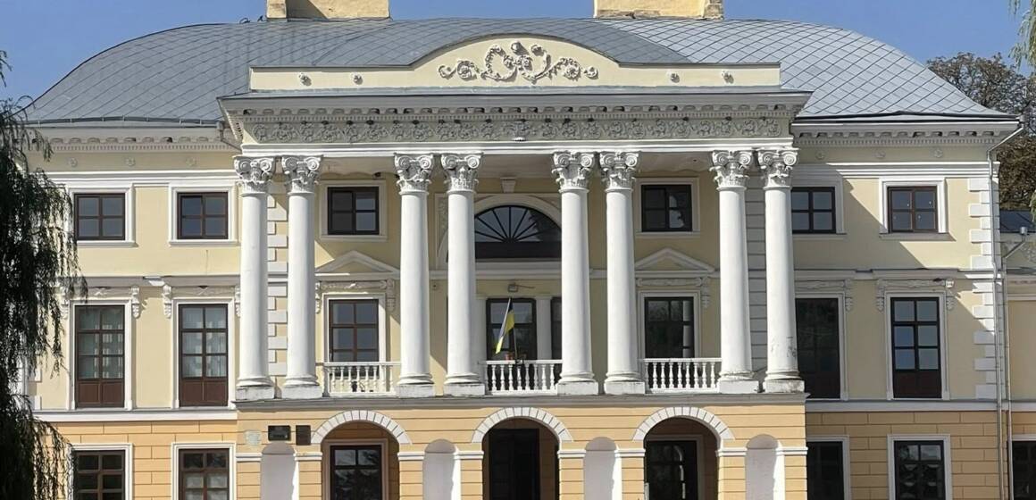Палац у Вороновиці, Вінницька область