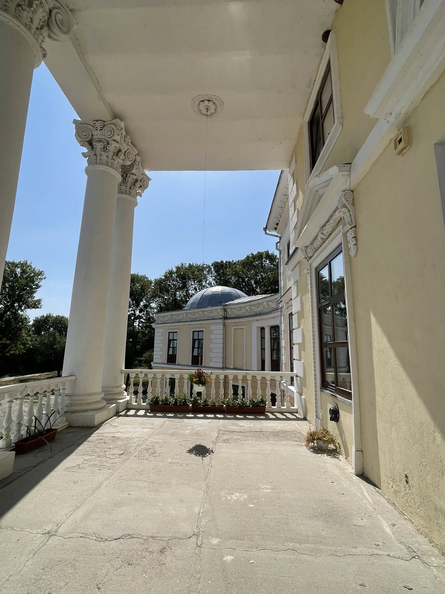 Палац у Вороновиці