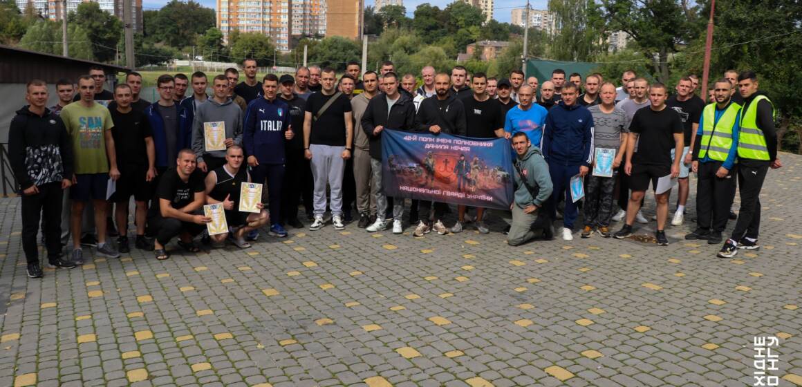Єдність і сила: як військові Вінниці підкорювали човен «Дракон»