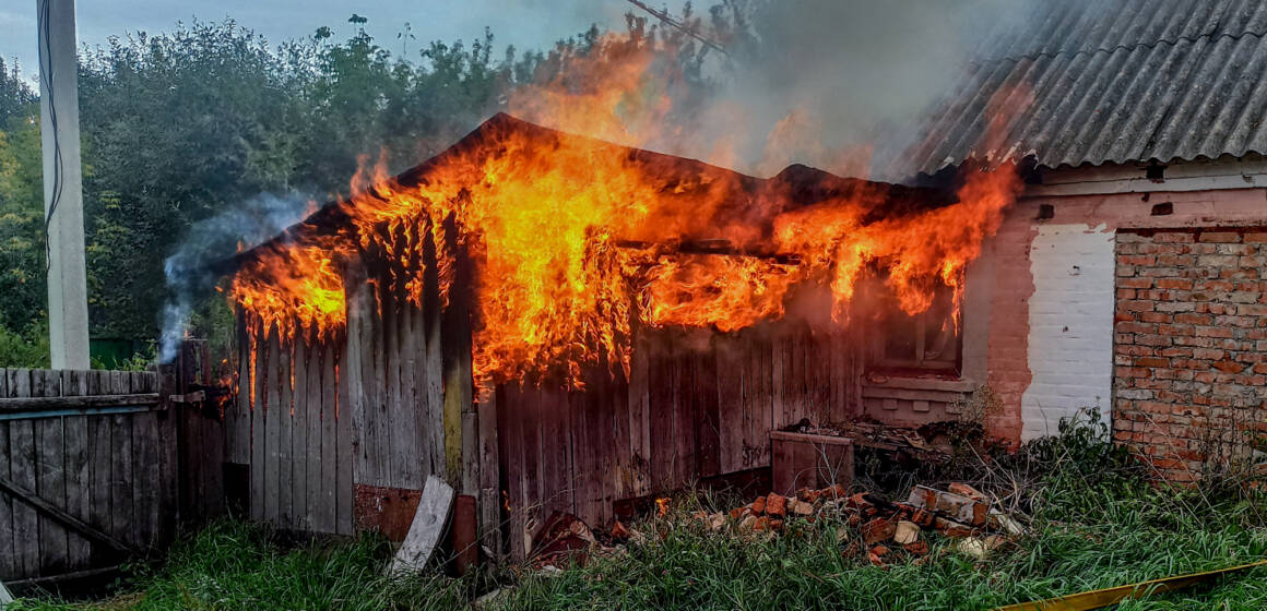 На Вінниччині через пічне опалення й коротке замикання сталися пожежі