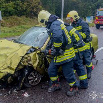 В автотрощі на Вінниччині загинув водій «Фольксвагена», ще один — тяжко травмований