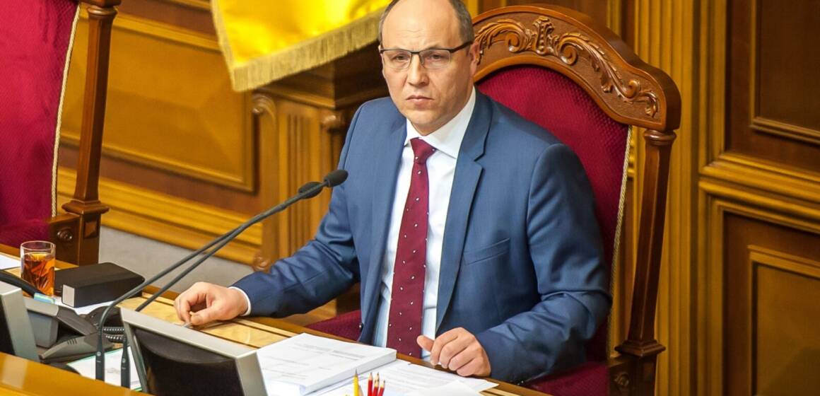 Верховна Рада просить президента присвоїти Парубію звання Героя України