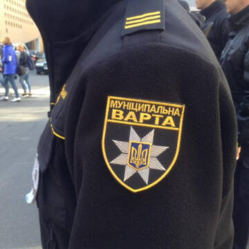 Муніципальна варта посилила безпеку в ліцеях громади з початком навчального року
