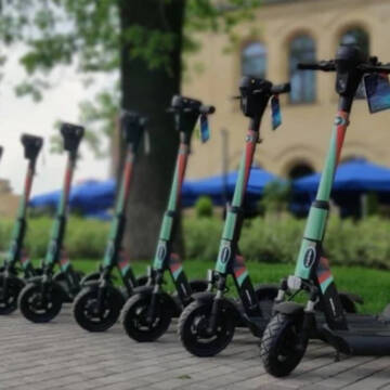 В одному з міст України з середини жовтня заборонять рух електросамокатів у центрі