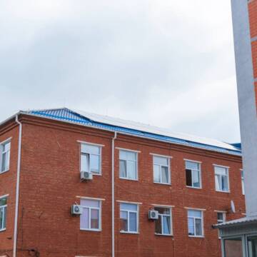 На даху лікарні ШМД у Вінниці встановили сончну електростанцію