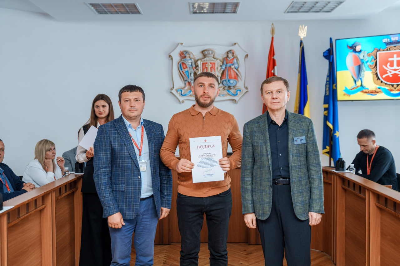 У Вінниці відзначили екоактивних містян та голів ОСББ напередодні Всесвітнього дня прибирання
