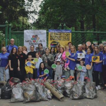 У Вінниці близько 50 учасників долучились до Всесвітнього дня прибирання