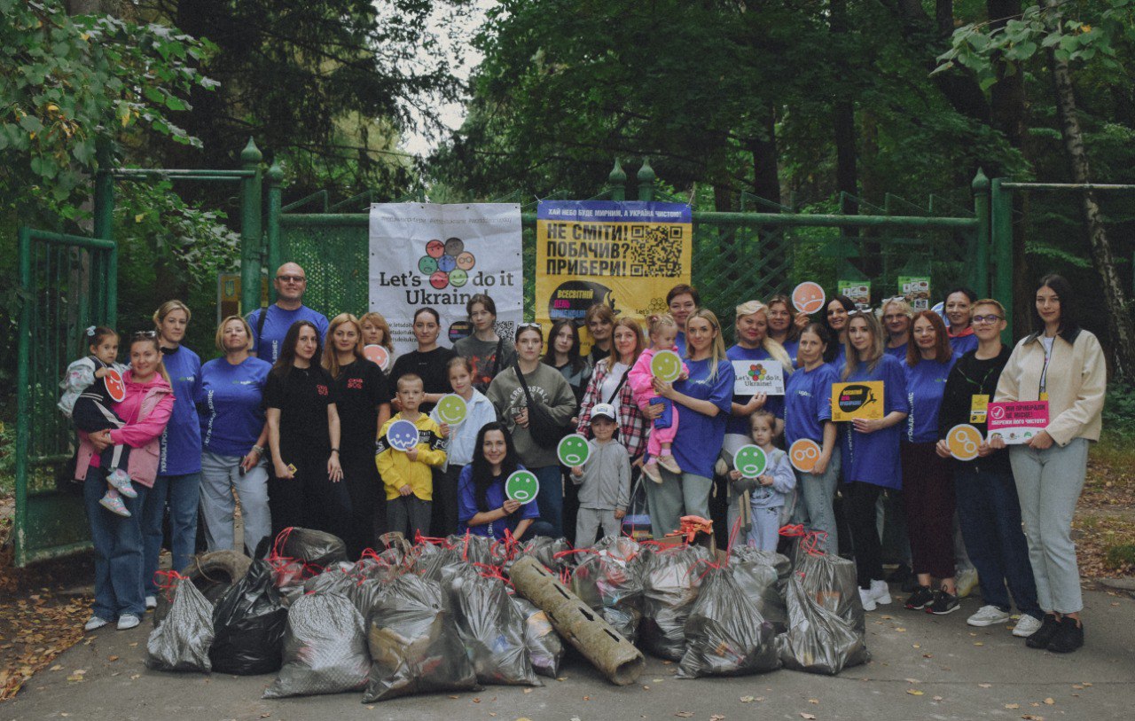 У Вінниці близько 50 учасників долучились до Всесвітнього дня прибирання