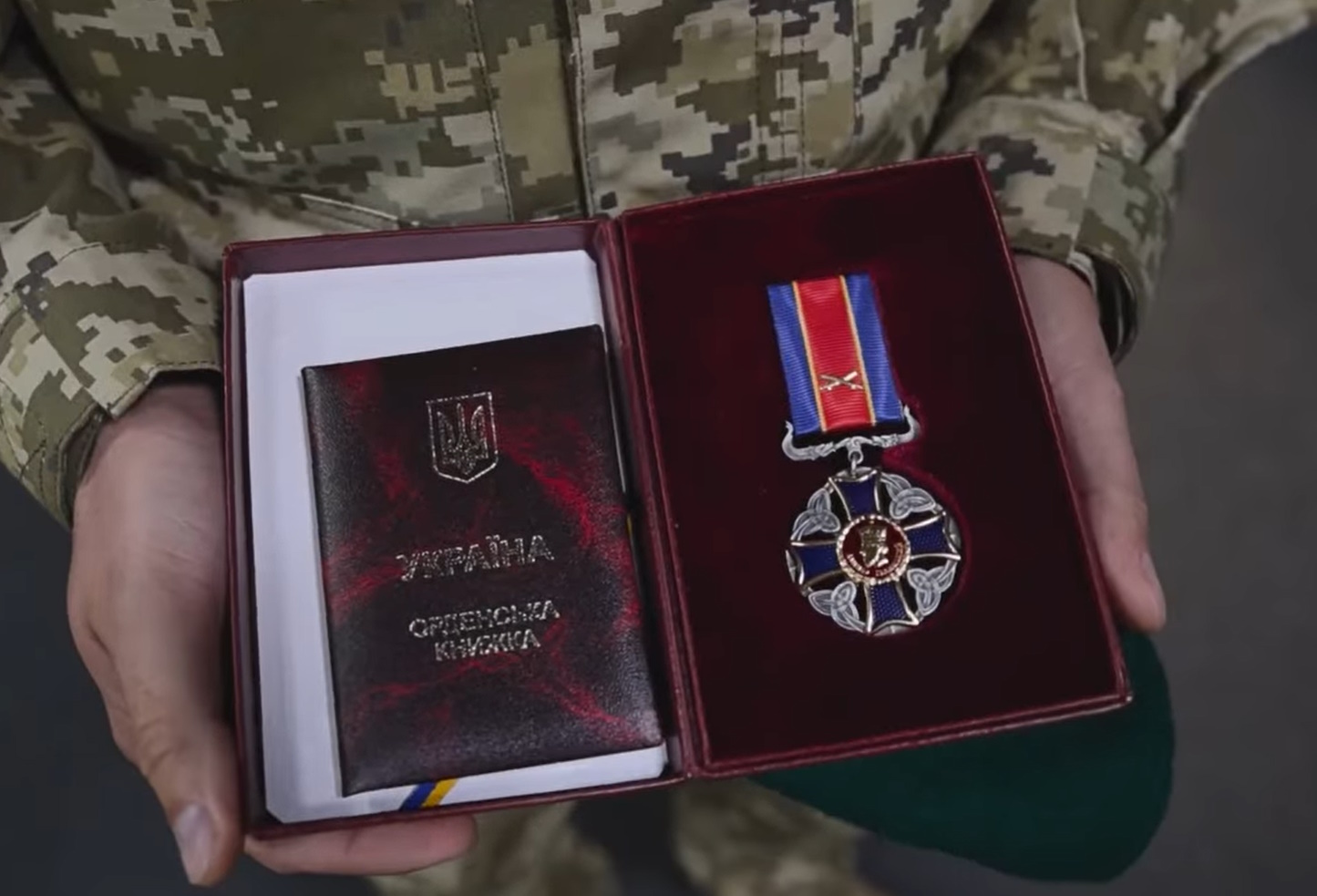 нагородження оборонців з Червоної Калини
