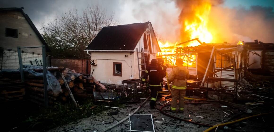 Внаслідок нічної атаки постраждало щонайменше 17 осіб, 6 загинуло