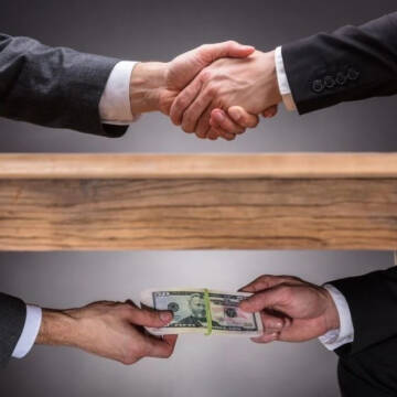 Обіцяв оформити інвалідність за 40 тис: на Вінниччині судили директора медзакладу