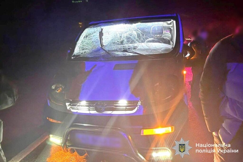 У Калинівці вантажівка збила пішохода: потерпілий загинув на місці