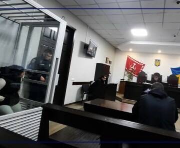 За крадіжку у літньої жінки суд визначив дівчині заставу у понад 240 тисяч гривень
