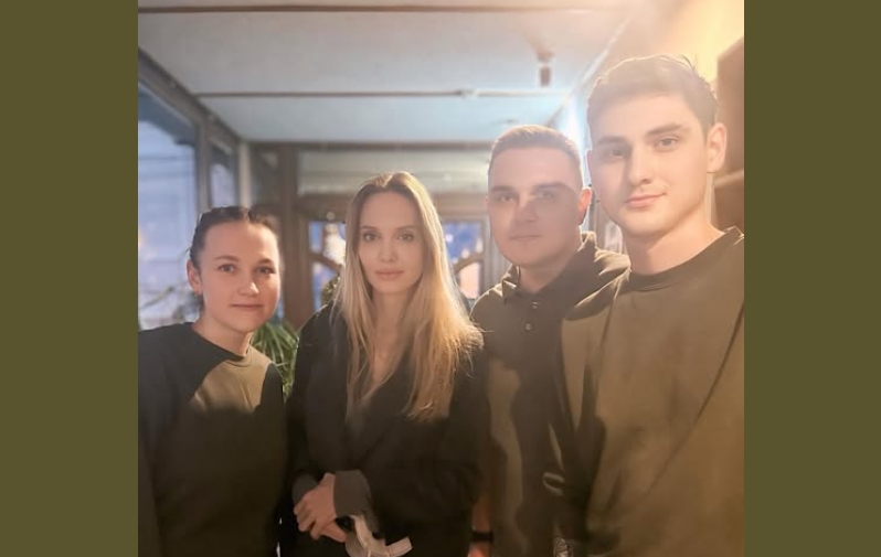 Анджеліна Джолі завітала до Вінниці