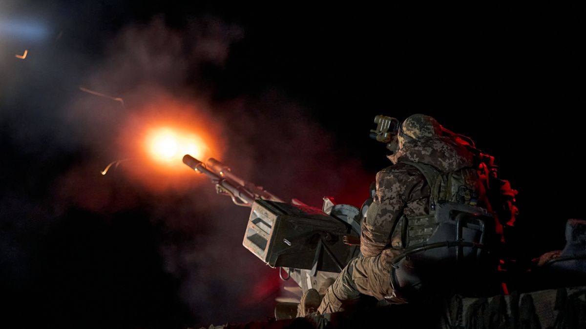 Українська ППО збила 115 російських дронів і ракету в ніч на 3 листопада