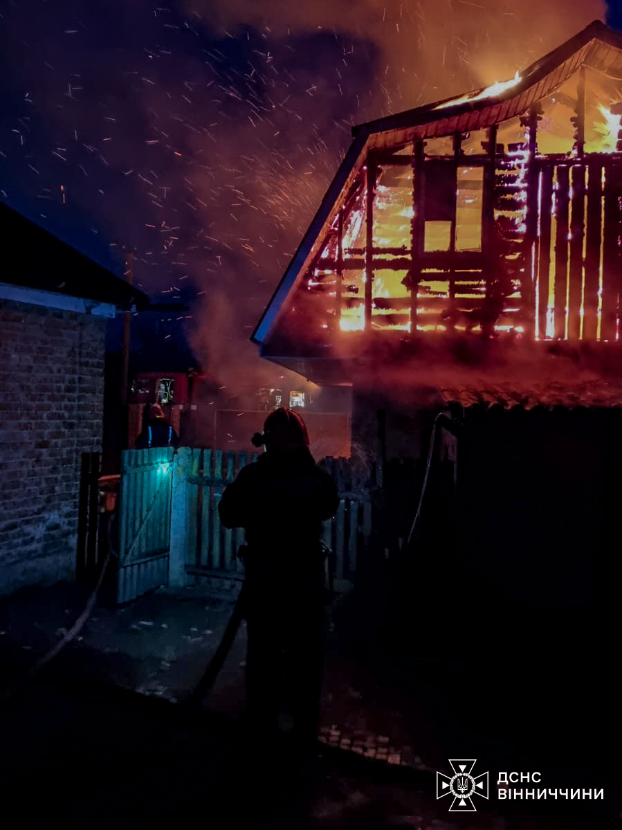 У Немирівській громаді горіла господарча будівля