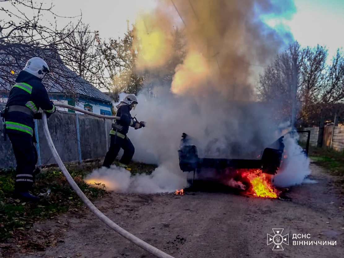 На Вінниччині минулої доби сталося шість пожеж: горіли житлові будинки та авто