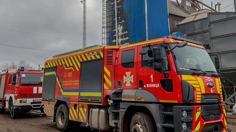У Вінницькому районі горіла зерносушарка із зерном