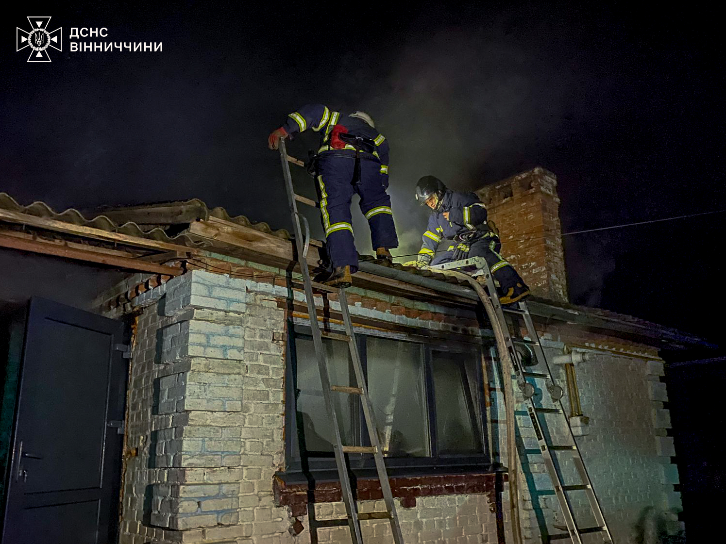 Три пожежі в житлових будинках за добу: ситуація у Вінниці та області