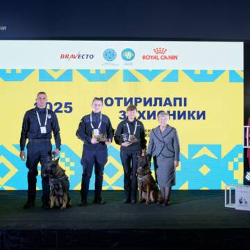 Рятувальник із Вінниці та його чотирилапий напарник отримали почесну нагороду