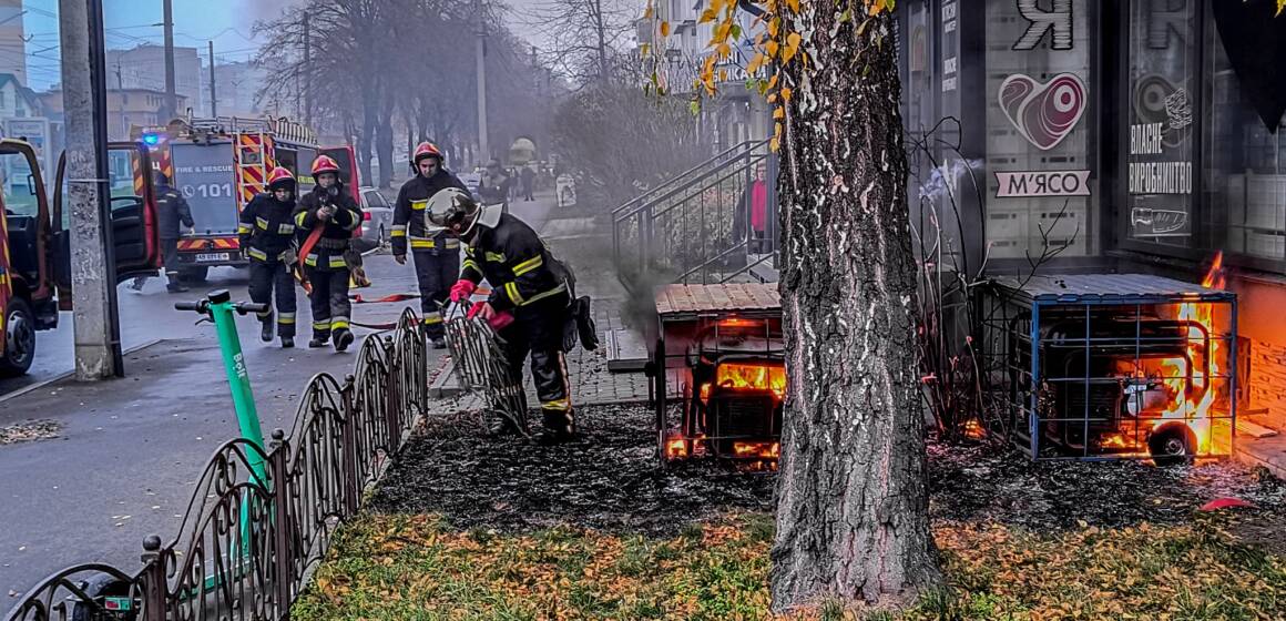 У Вінниці загорівся генератор біля магазину: рятувальники не допустили поширення полум’я