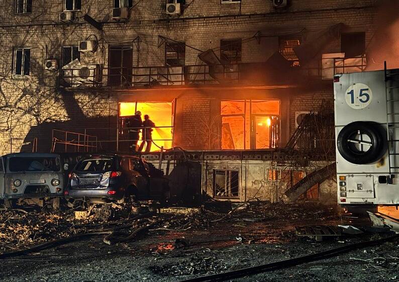 Масований обстріл Дніпропетровщини: двоє постраждалих