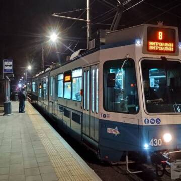 93371c9b0d15c45b552992ae79752117 У Вінниці оновлений трисекційний трамвай пройшов нічне тестування